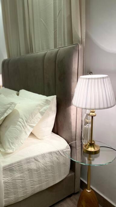 استديو انيق بموقع مميز بقرب البوليفارد Apartment *